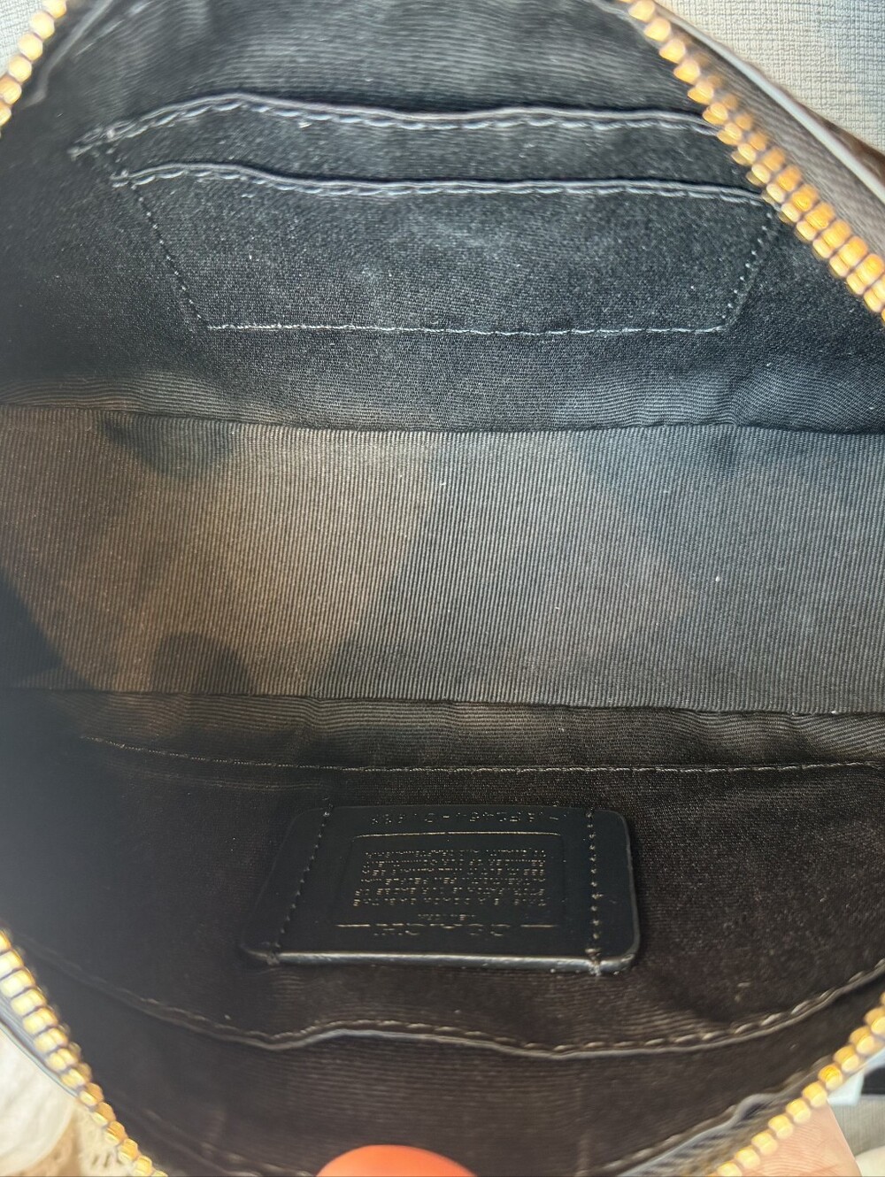 Coach Teri Walnut Black Signature Shoulder Bag - Picture 3 of 4